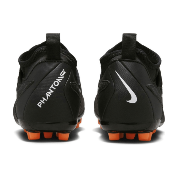 Nike Phantom GX Academy DF AG 4-2